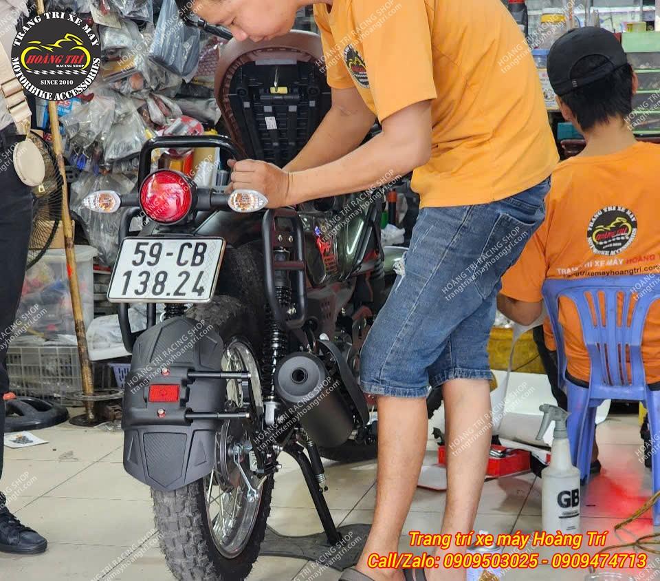Độ kiểng PG-1: Cá tính hơn với cắt đuôi độ pát biển số PG-1 độc đáo