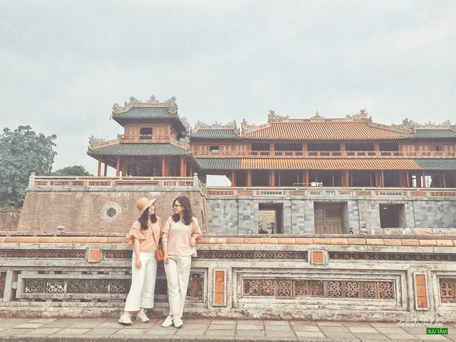 Bảng giá vé tham quan Huế mới nhất