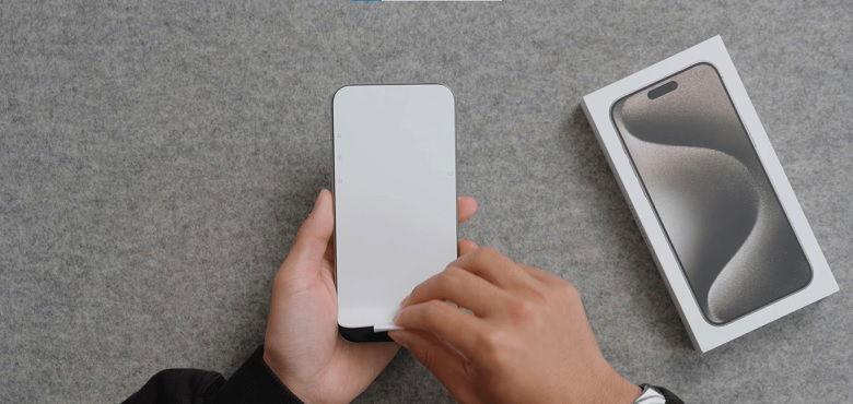 Seal điện thoại là gì? Phân biệt điện thoại nguyên seal và đã mở seal